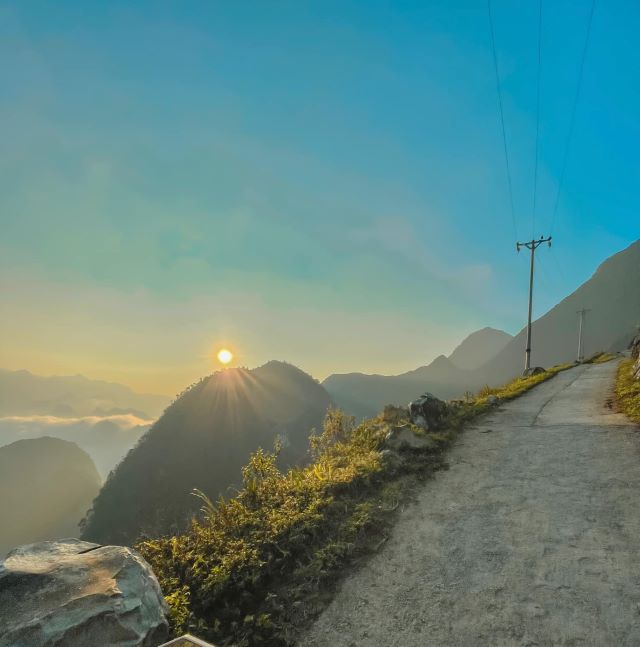 Cao nguyên đá Hà Giang - Ảnh từ Thương Tuyết Cao nguyên đá Hà Giang - Ảnh từ Thương Tuyết